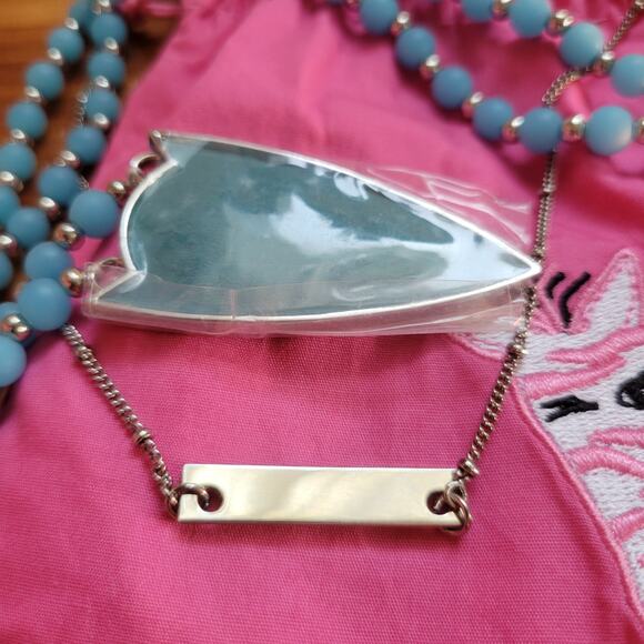 Boho Arrowhead Necklace with Turquoise Beads & Silver Accents – New in Pouch - Picture 8 of 8